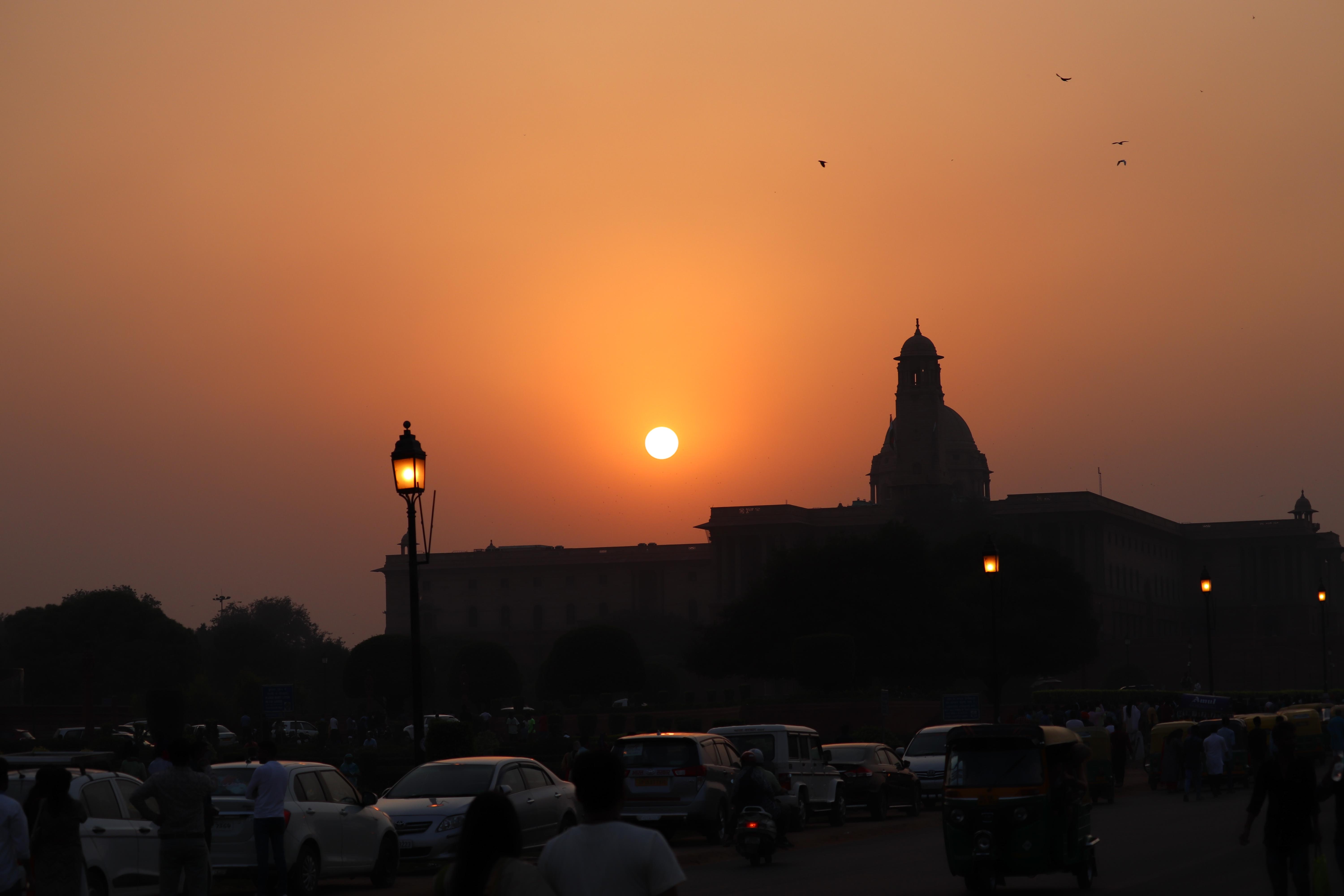 rashtrapati bahawan, new delhi, india, monuments, travel-delhi, delhi-monuments, Amar-Jawan-Jyoti, Shanti-Path